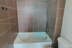 2275 Biscayne Blvd, Miami, FL 33137 - Photo 18