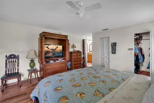 8221 Pine Dr, Tamarac, FL 33321 - Photo 10