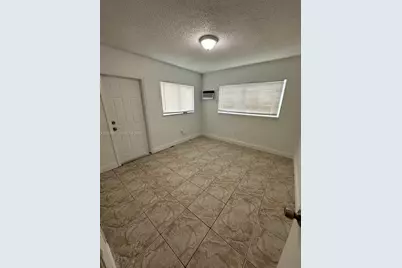 6321 Pembroke Rd #6, Hollywood, FL 33023 - Photo 8