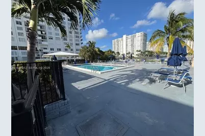 2750 NE 183rd St #1109, Aventura, FL 33160 - Photo 26
