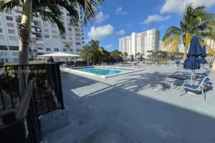 2750 NE 183rd St, Aventura, FL 33160 - Photo 26