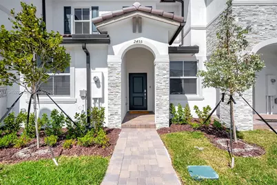 2455 NW 119th Ter, Miami, FL 33167 - Photo 2