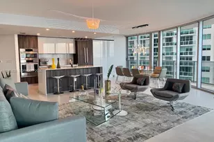 488 NE 18th St, Miami, FL 33132 - Photo 12