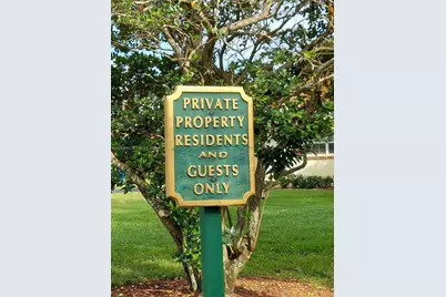 9065 Thunderbird Dr, Coral Springs, FL 33065 - Photo 38
