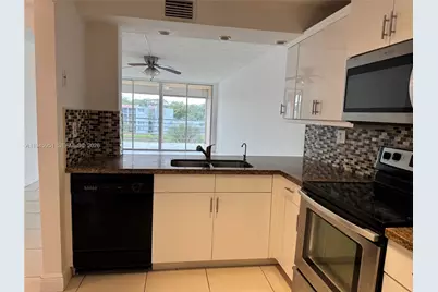 1831 Sabal Palm Dr #403, Davie, FL 33324 - Photo 2