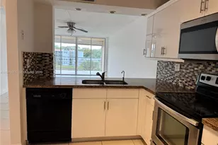 1831 Sabal Palm Dr, Davie, FL 33324 - Photo 2