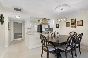 329 SE 3rd St, Hallandale Beach, FL 33009 - Photo 10