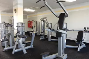 400 Kings Point Dr, Sunny Isles Beach, FL 33160 - Photo 20