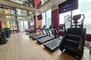 11 NE 6th St, Miami, FL 33132 - Photo 34