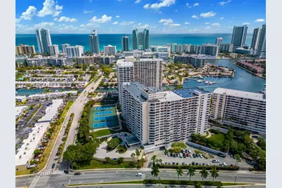 600 Three Islands Blvd #606, Hallandale Beach, FL 33009 - Photo 24