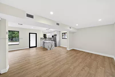 2731 SW 29th Ave, Miami, FL 33133 - Photo 18