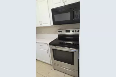 502-504 Phippen Waiters #3, Dania Beach, FL 33004 - Photo 18