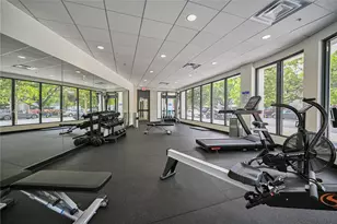 2285 SW 27th St, Miami, FL 33133 - Photo 14