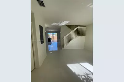 7317 NW 174th Ter #102, Hialeah, FL 33015 - Photo 2