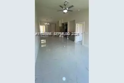 18320 NW 68th Ave #G, Hialeah, FL 33015 - Photo 26