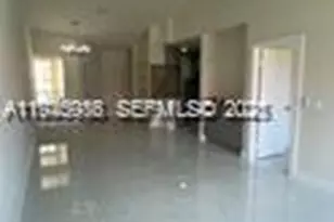 18320 NW 68th Ave, Hialeah, FL 33015 - Photo 26
