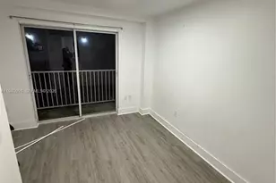 821 SW 2nd St, Miami, FL 33130 - Photo 2