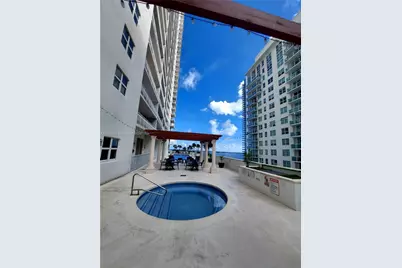 1200 Brickell Bay Dr #3708, Miami, FL 33131 - Photo 20