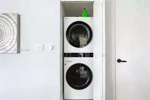 475 Brickell Ave, Miami, FL 33131 - Photo 24