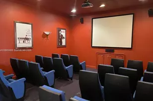 101 SW 117th Ave, Pembroke Pines, FL 33025 - Photo 18