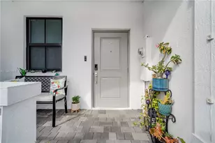 28574 SW 134th Ct, Homestead, FL 33033 - Photo 2