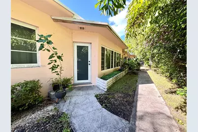 1785 Calais Dr #5, Miami Beach, FL 33141 - Photo 2