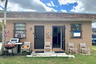 645 NW 1st St, Florida City, FL 33034 - Photo 1