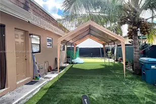 645 NW 1st St, Florida City, FL 33034 - Photo 2