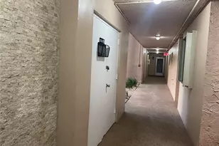 9481 Evergreen Pl, Davie, FL 33324 - Photo 20