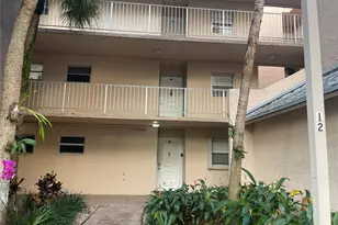 9481 Evergreen Pl, Davie, FL 33324 - Photo 2
