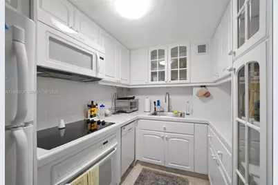 3301 NE 5th Ave #416, Miami, FL 33137 - Photo 8