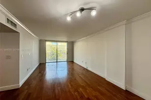 1605 Bay Rd, Miami Beach, FL 33139 - Photo 8