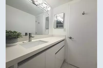 3800 S Ocean Dr #1710, Hollywood, FL 33019 - Photo 16