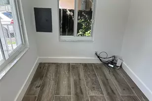 261 NW 49th St, Miami, FL 33127 - Photo 10