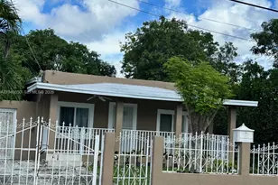 261 NW 49th St, Miami, FL 33127 - Photo 4