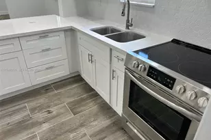 261 NW 49th St, Miami, FL 33127 - Photo 30