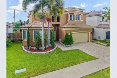 1884 SE 19th St, Homestead, FL 33035 - Photo 2