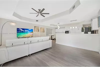 15632 NW 79th Ct, Miami Lakes, FL 33016 - Photo 18