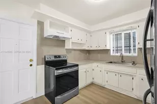 5781 SW 25th St, Miami, FL 33155 - Photo 18