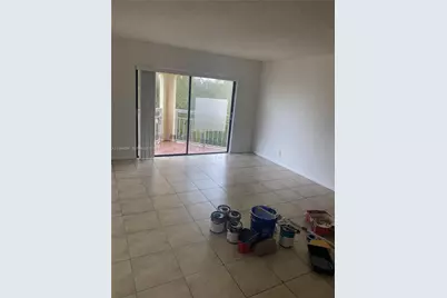8290 Lake Dr #513, Doral, FL 33166 - Photo 12