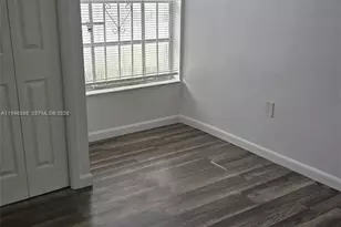 817 NE 214th Ln, Miami, FL 33179 - Photo 10