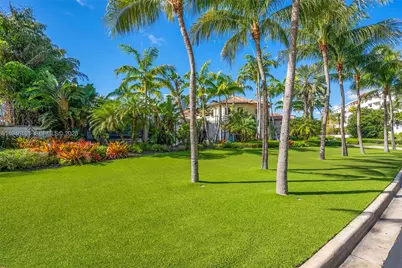 680 Golden Beach Dr, Golden Beach, FL 33160 - Photo 6