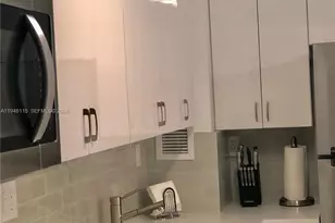 1200 West Ave, Miami Beach, FL 33139 - Photo 4