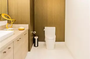 400 Sunny Isles Blvd, Sunny Isles Beach, FL 33160 - Photo 16