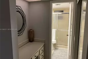 101 Berkley Rd, Hollywood, FL 33024 - Photo 8