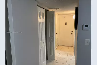 101 Berkley Rd #205, Hollywood, FL 33024 - Photo 6