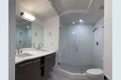 7751 NW 107th Ave #419, Doral, FL 33178 - Photo 8