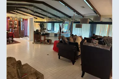 4609 Bayberry Ln, Tamarac, FL 33319 - Photo 8