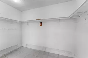 10915 SW 71st St, Miami, FL 33173 - Photo 22