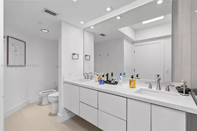4779 Collins Ave #2607, Miami Beach, FL 33140 - Photo 26